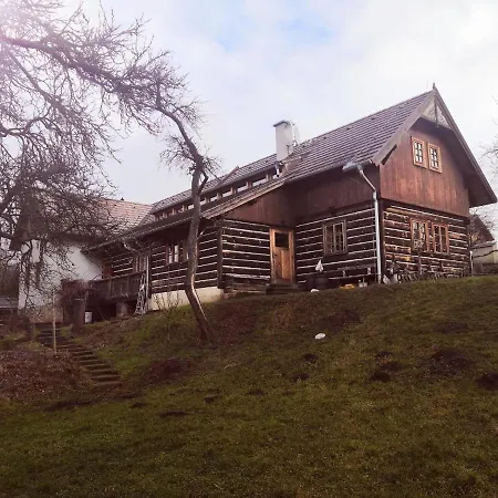 Farma Tuchom Vendégház *